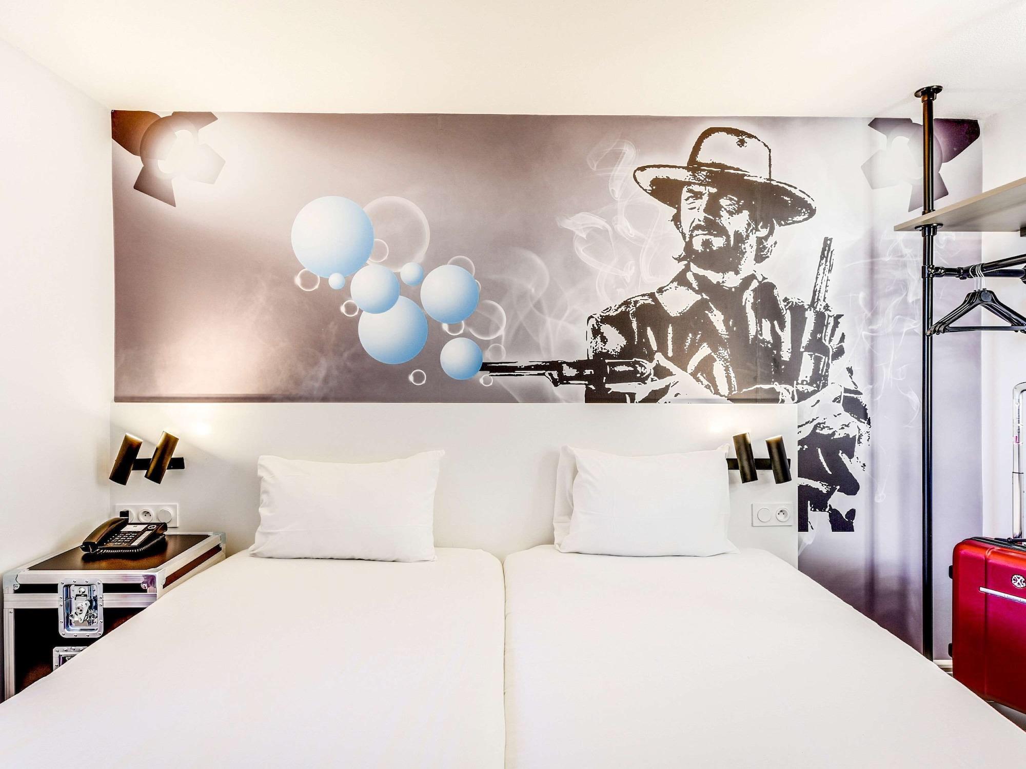 ไอบิส สไตล์ ปารีส แซ็งเดอนี ลา แปลน Hotel แซงต์-เดอนี ภายนอก รูปภาพ