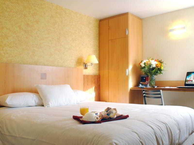 ไอบิส สไตล์ ปารีส แซ็งเดอนี ลา แปลน Hotel แซงต์-เดอนี ภายนอก รูปภาพ